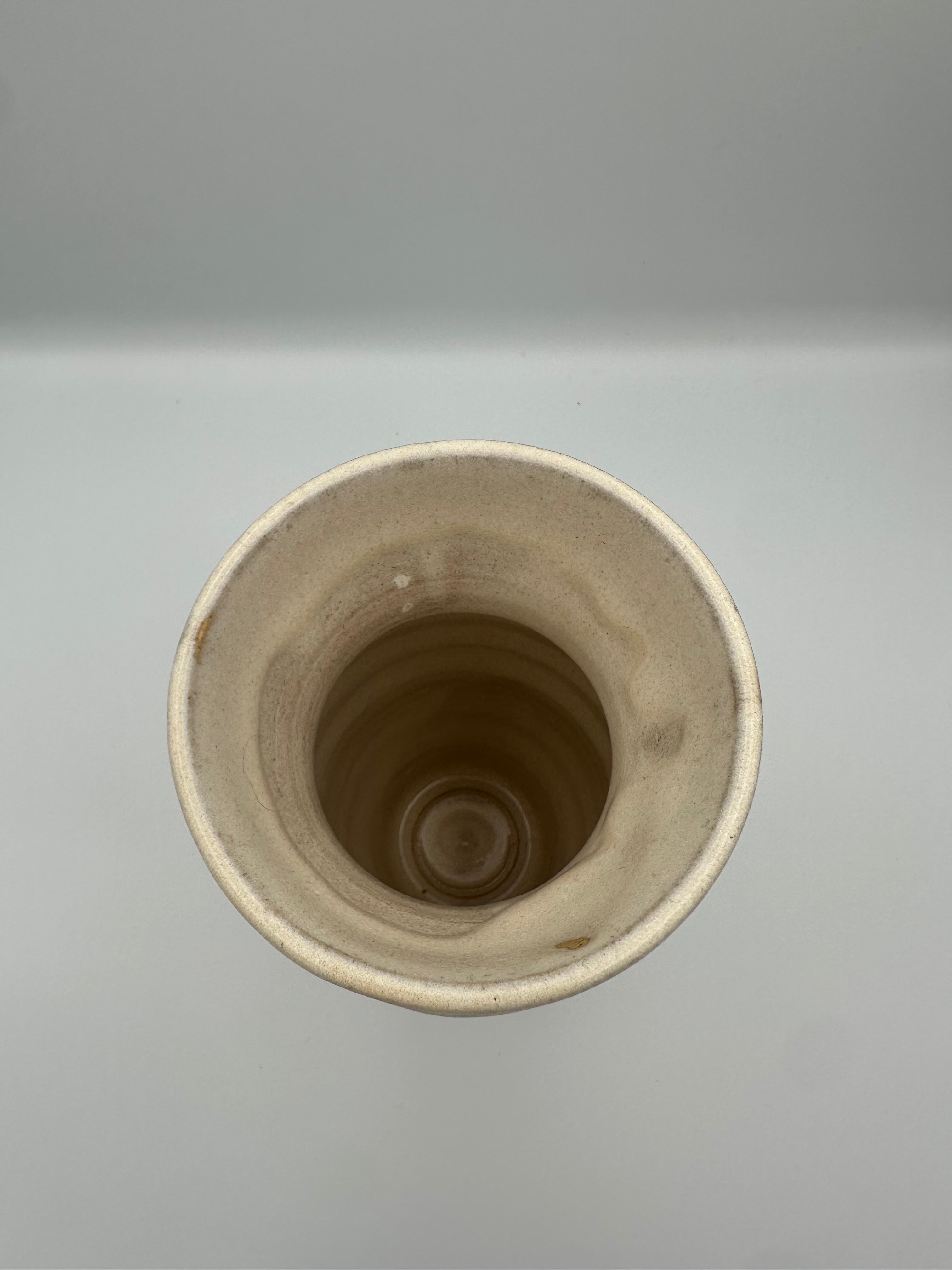 Angular Vase - Pearly White