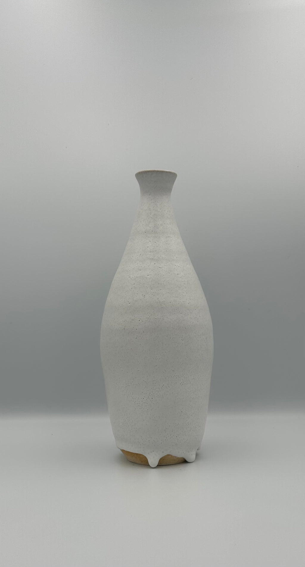 Bud Vase - Speckled White