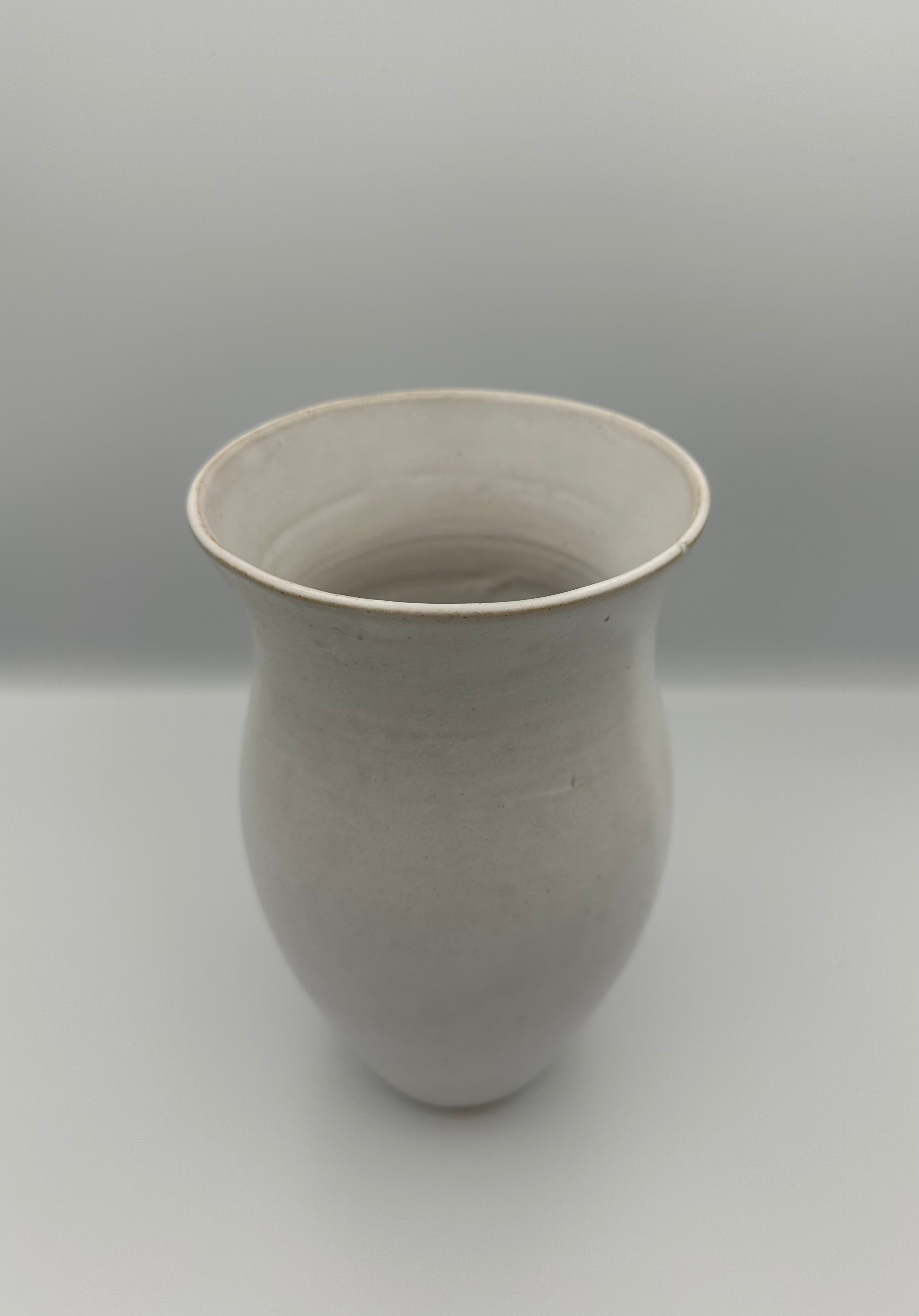 Bulbous Vase - Speckled White