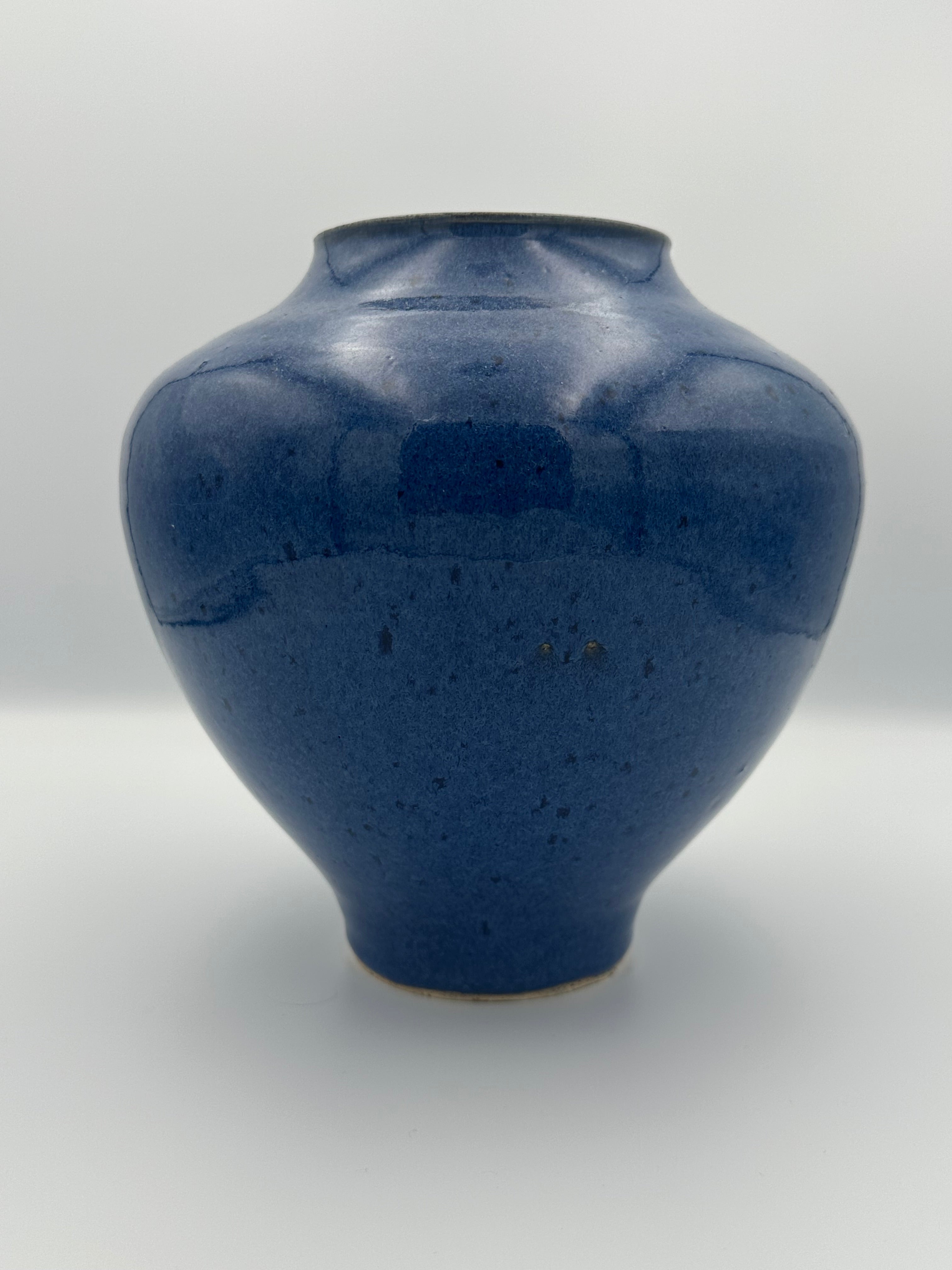 Bulbous Vase - Midnight Blue
