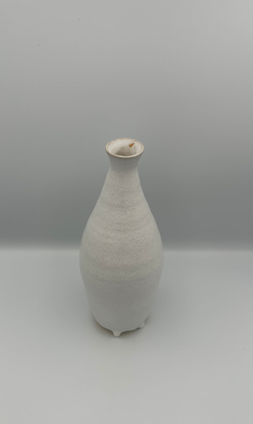 Bud Vase - Speckled White