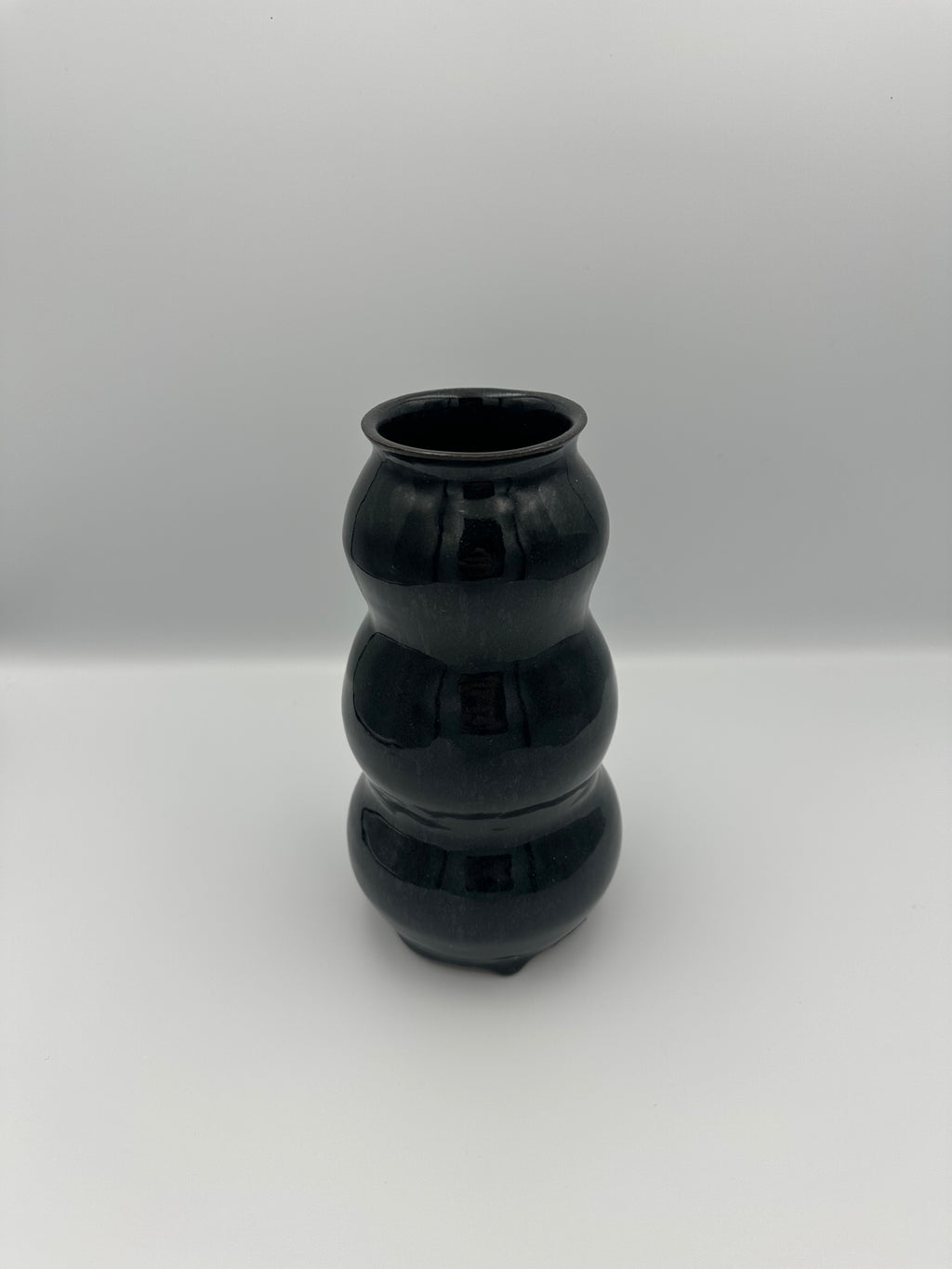 Bulbous Vase - Glossy Black