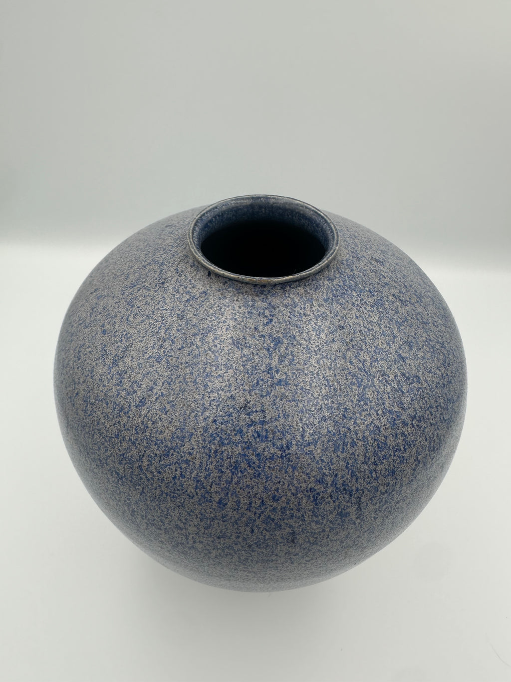 Bulbous Vase - Speckled Navy